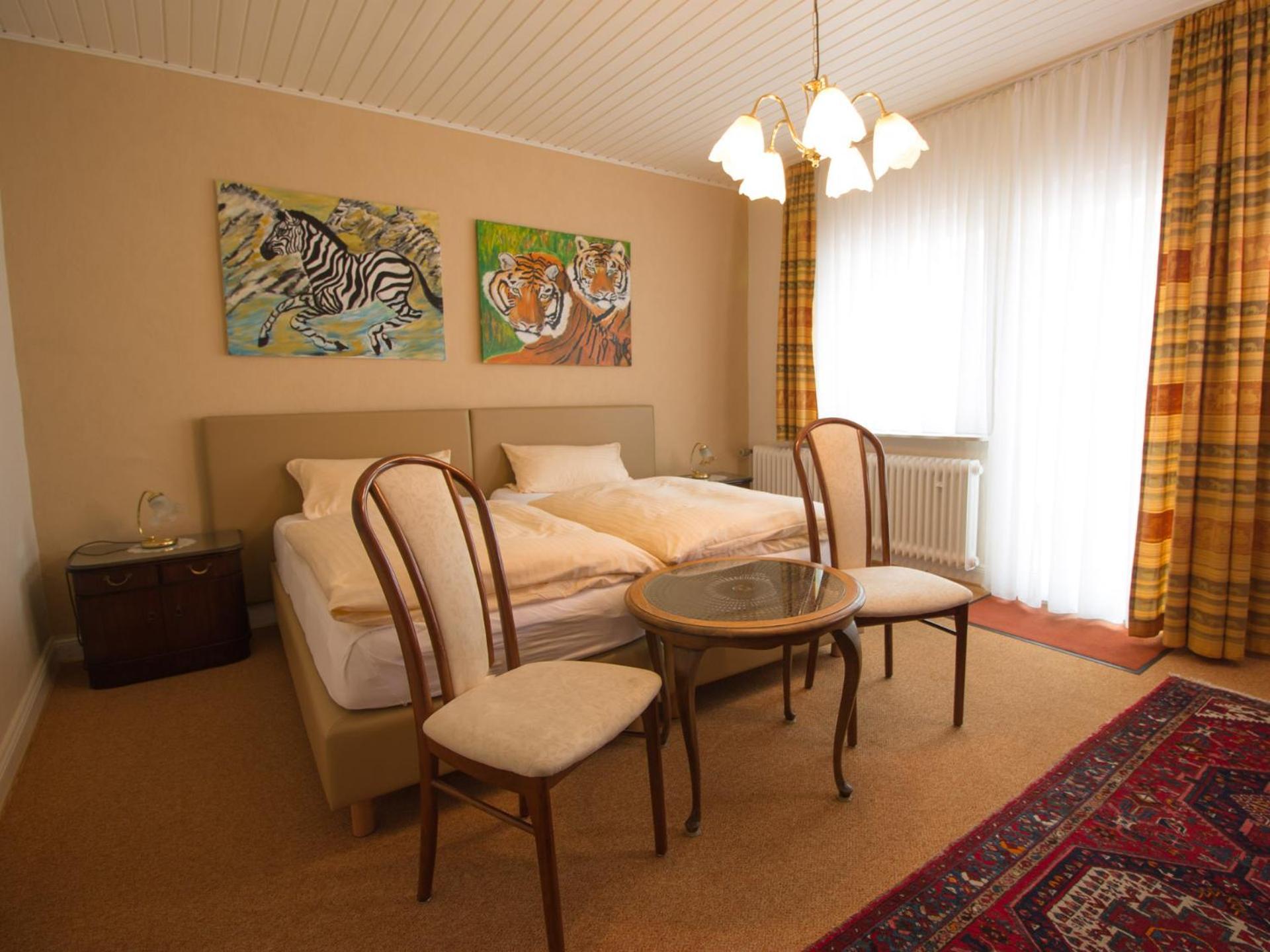 Hotel Zur Post - Burg An Der Mosel Room photo