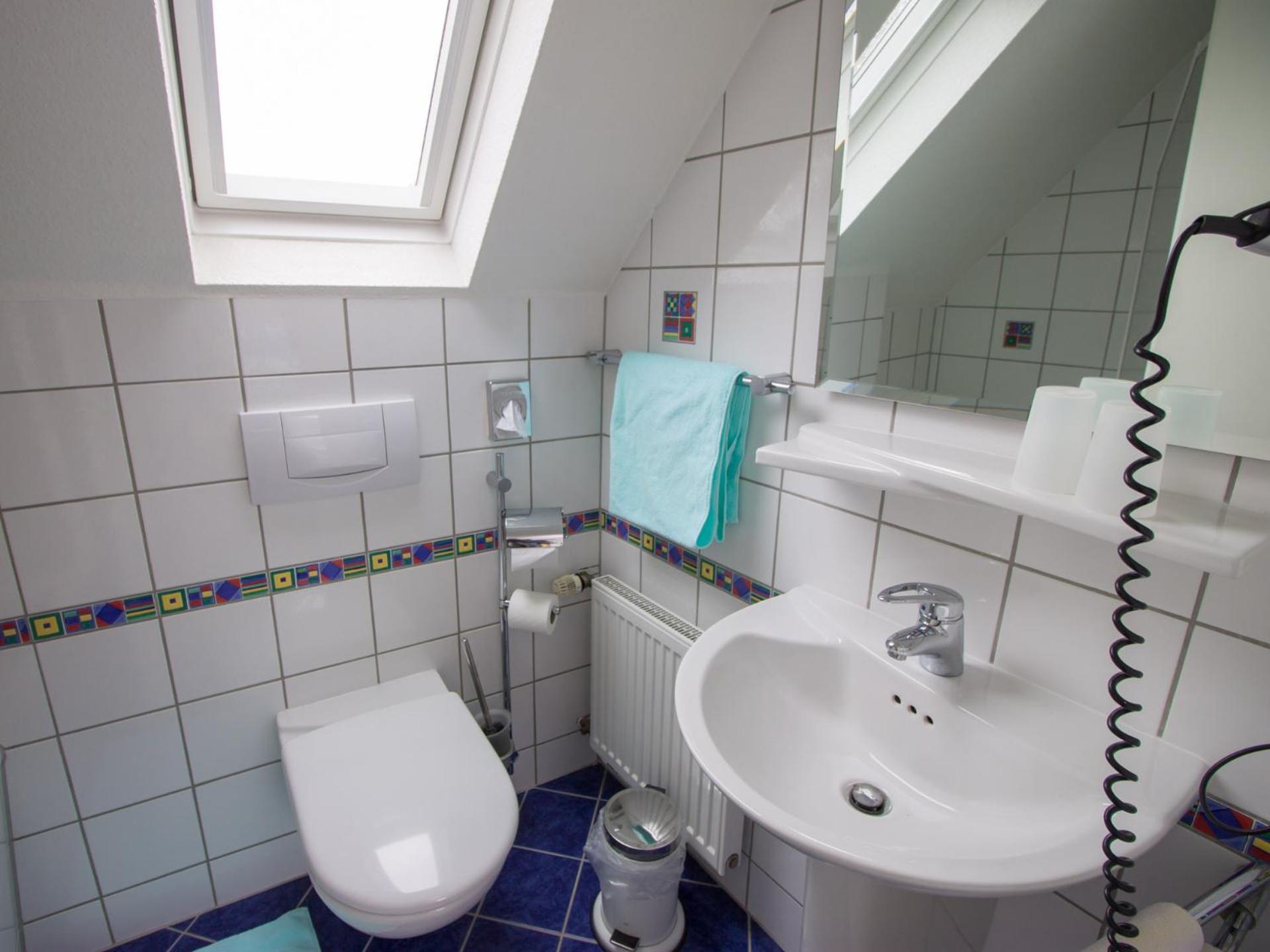 Hotel Zur Post - Burg An Der Mosel Room photo